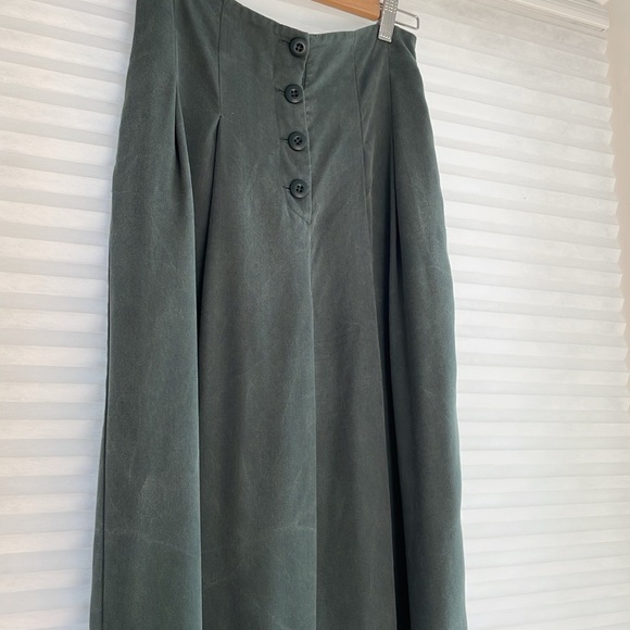 VETTA Button Fly Culottes Refined Capsule - Picture 2 of 6